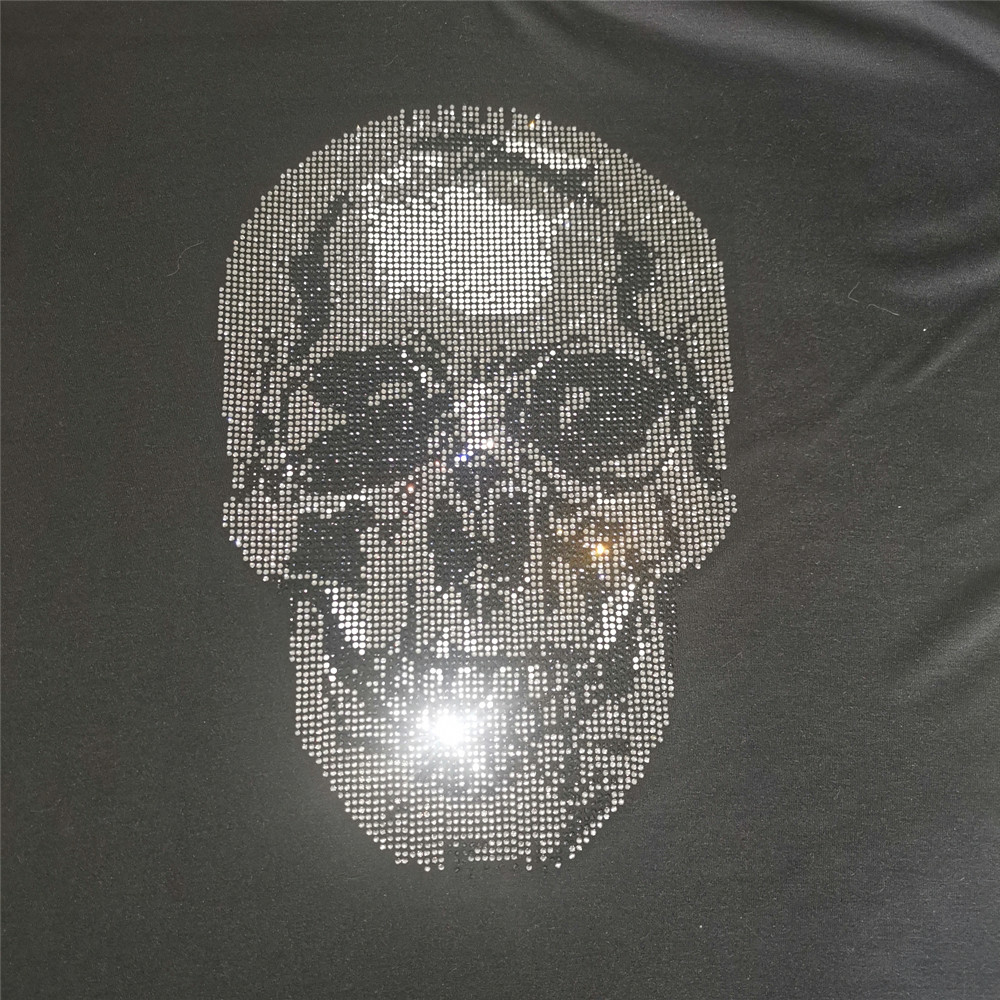 Hotfix Rhinestone Sheet - Нашивка с черепом, Приклеивание утюгом для
